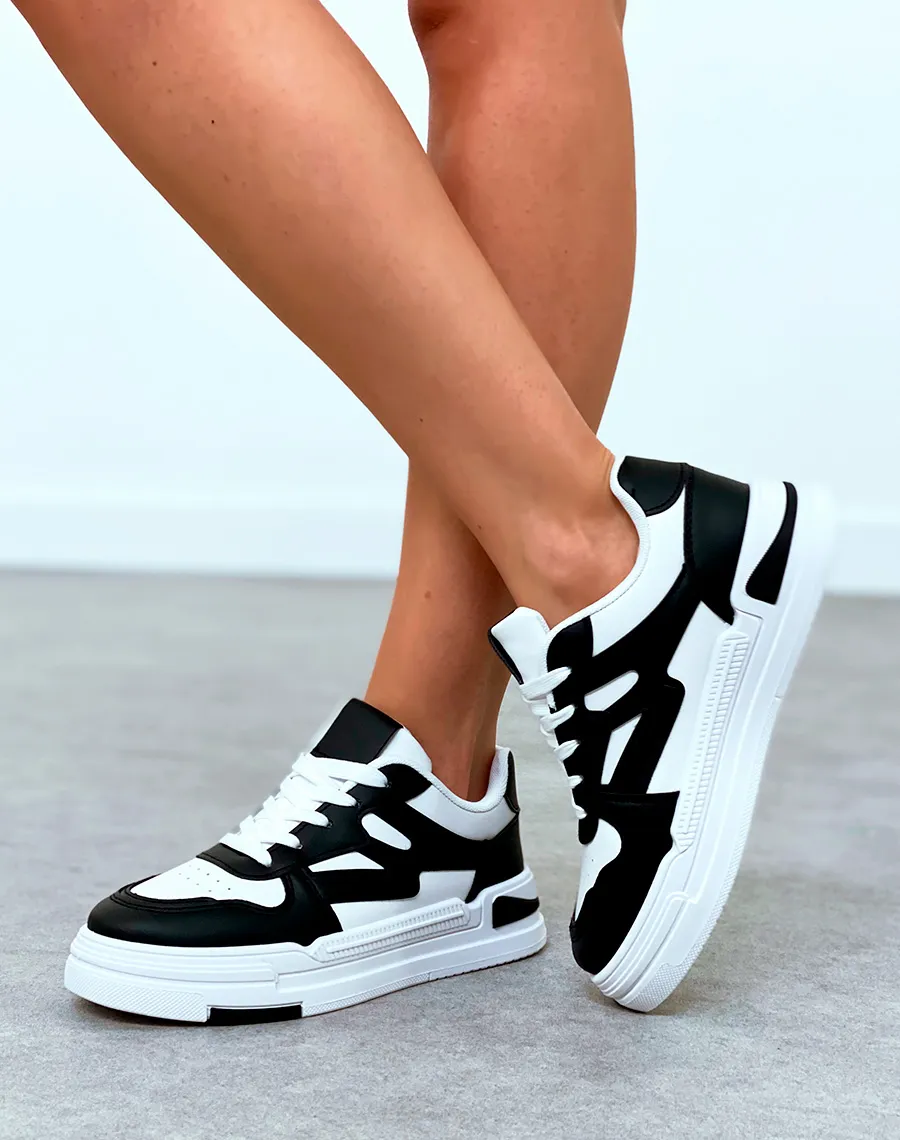 Baskets femme bi-couleurs noires blanches lacets