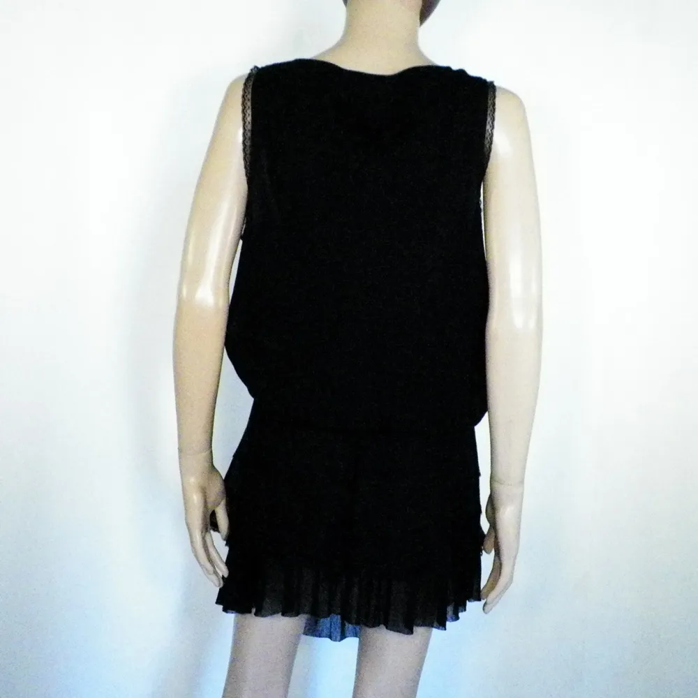 Black Women's Tunic MIA SOANA Estimated Size L.