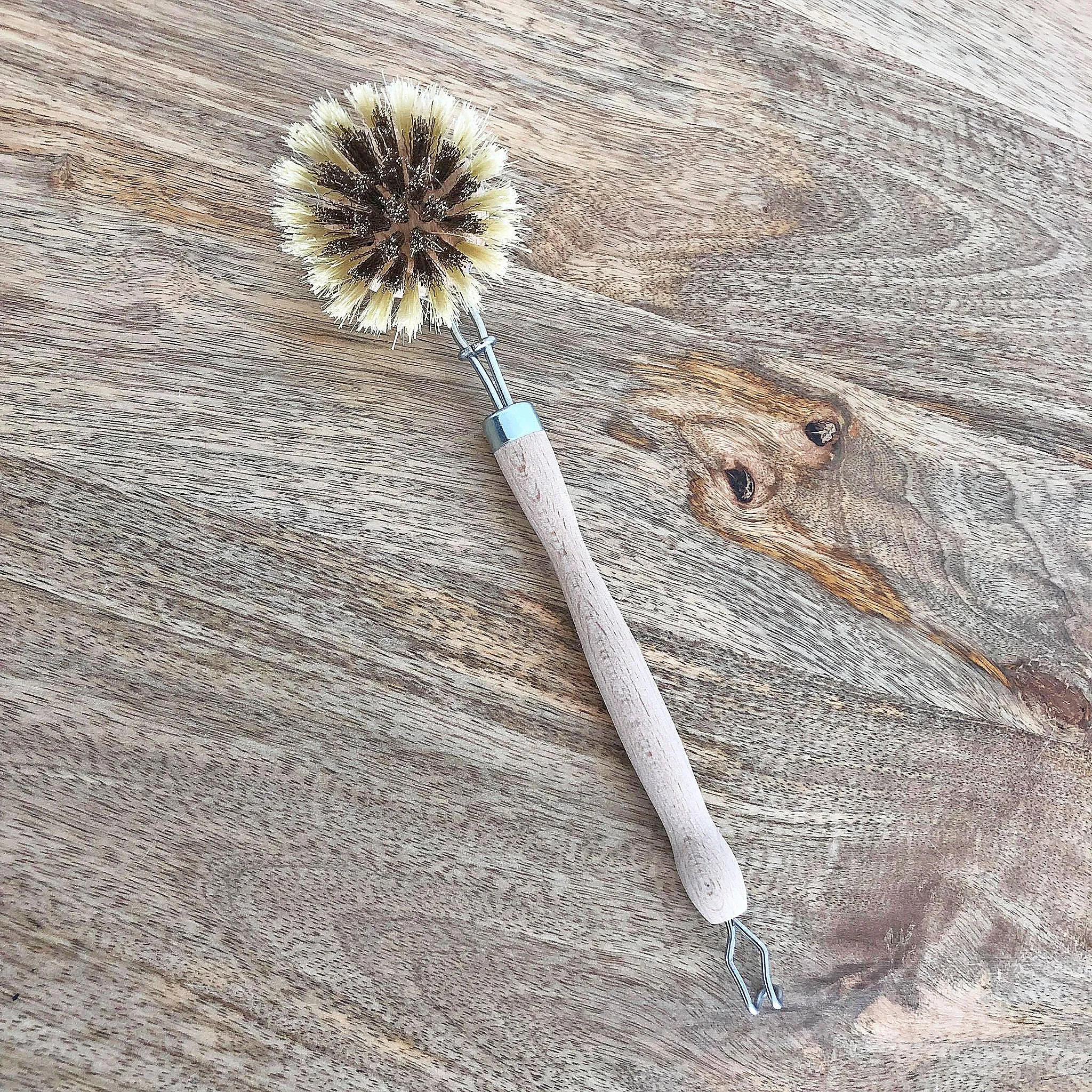 Brosse vaisselle en laiton à tête rechargeable 