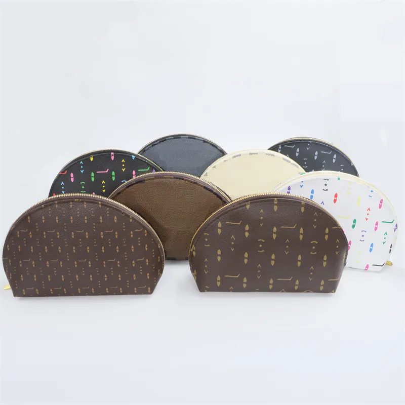 Makeup Stylist Women's Cosmetic Bags Set, Luxury Makeup Pouches.