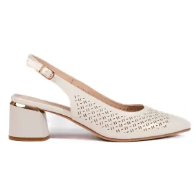 Escarpins en perles ajourées à talon ouvert par Sergio Leone beige