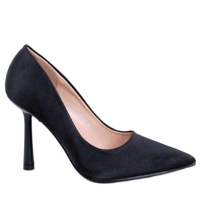 Escarpins à talon unique de Lesley Black le noir