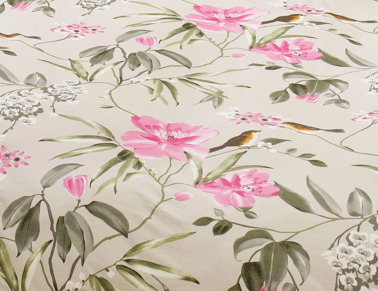Linge de lit avec un motif floral frais sur fond vert ⋆ Lehner Versand