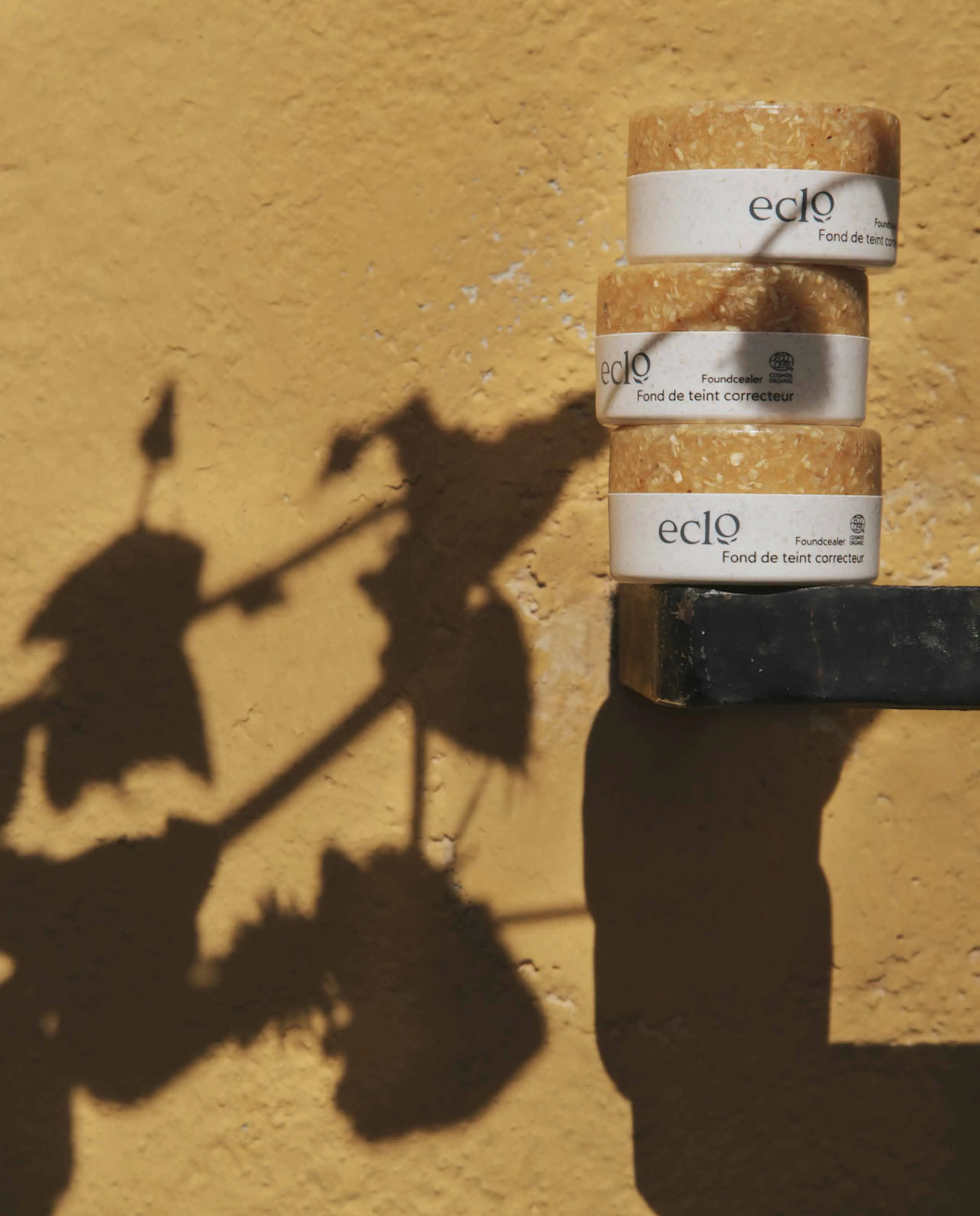 Natural and Organic Porcelain Rose Correcting Foundation.