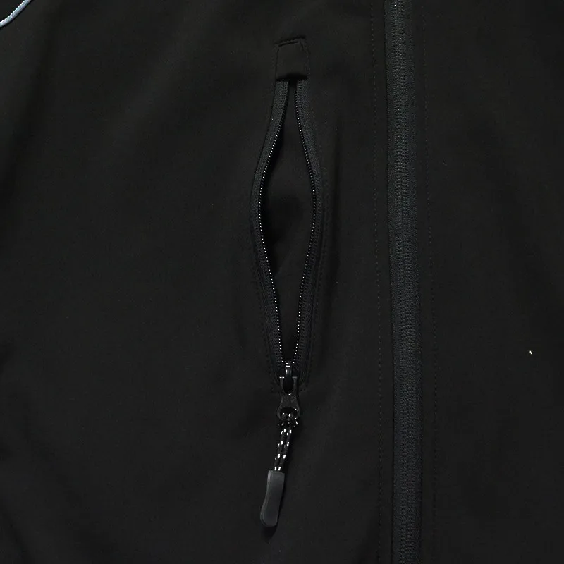Veste softshell à capuche 3 couches emmanchures renforcées et capuche col polyester 310 grs-m2 unisexe Result